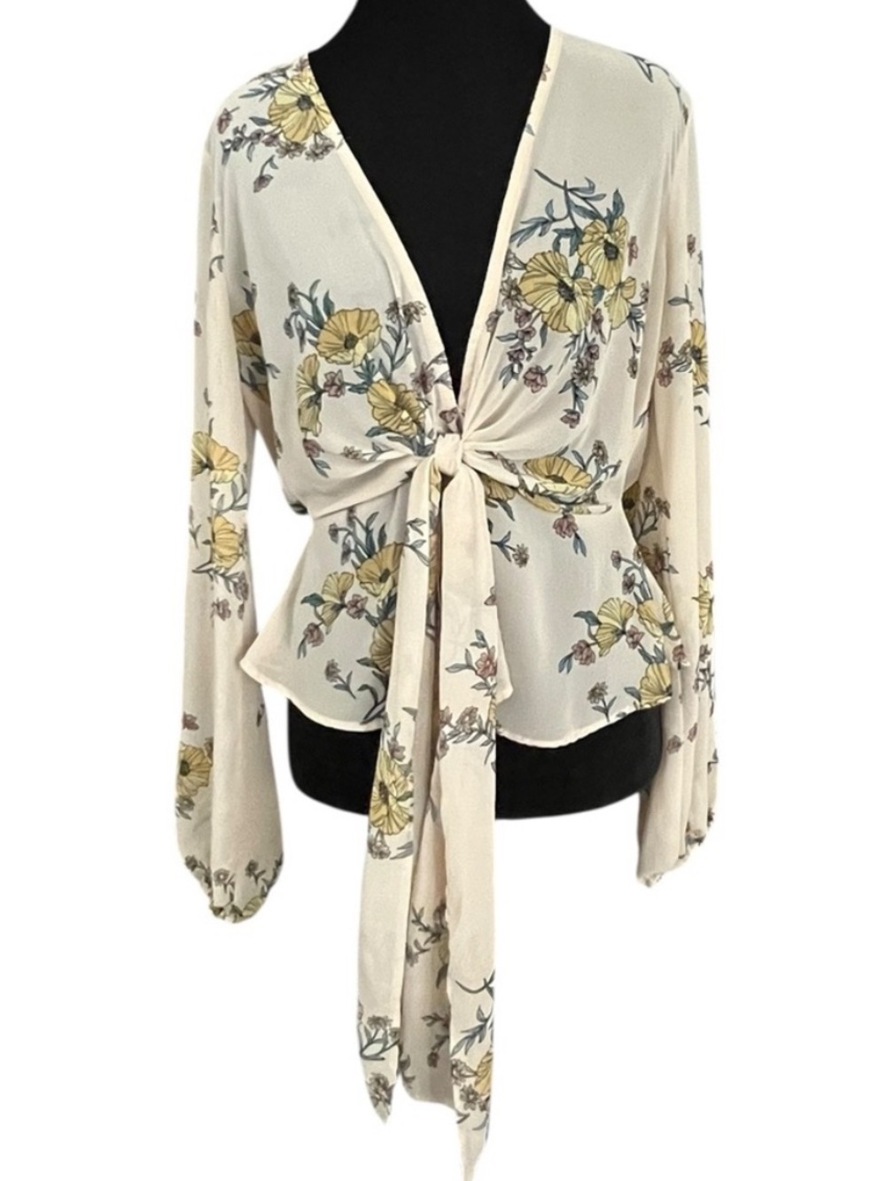 FOREVER 21 Beige Floral Blouse M